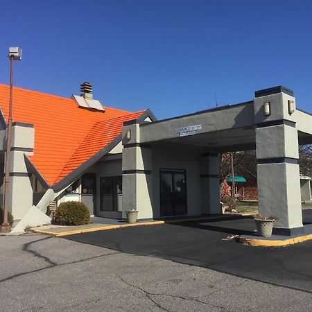 America'S Best Value Inn Phillipsburg Ийстън Екстериор снимка